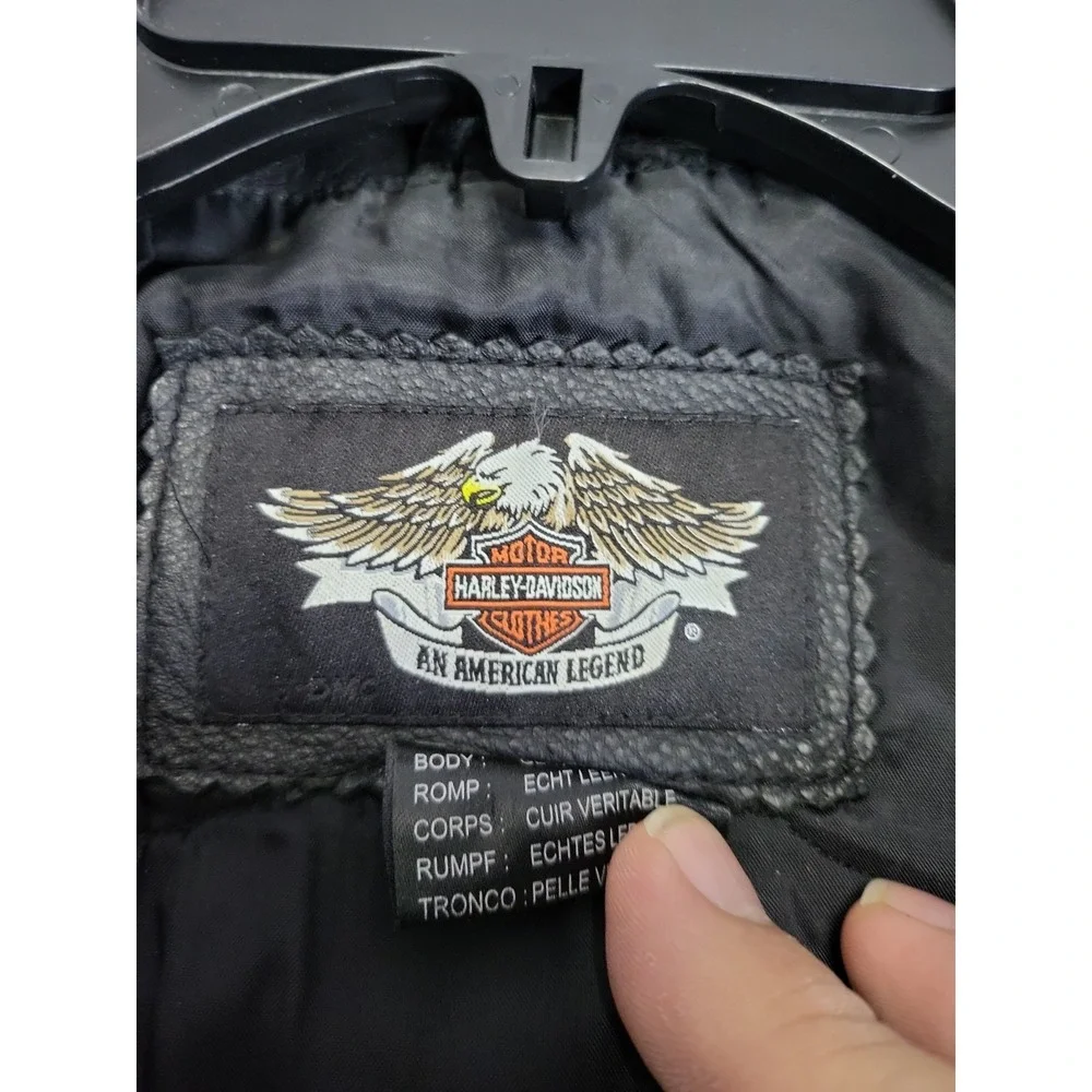 Harley‎ Davidson Black Leather Vest Size Large With Multiple Patches RN # 103819